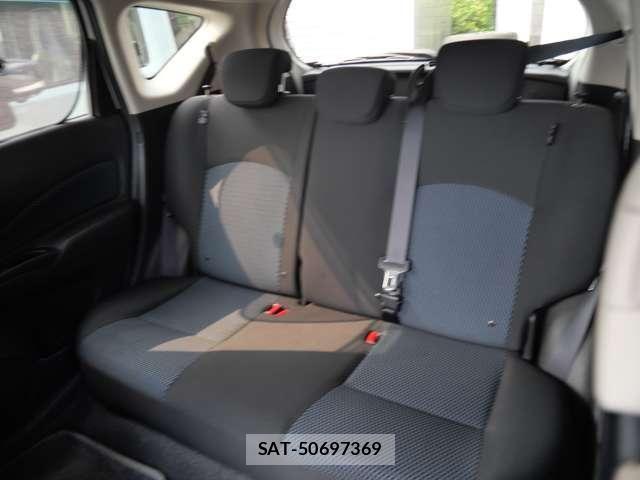 Nissan NOTE 2015-02 8246230-16