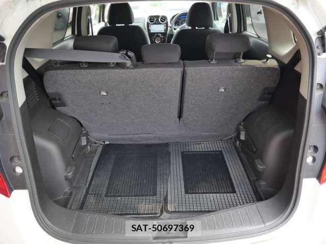 Nissan NOTE 2015-02 8246230-21