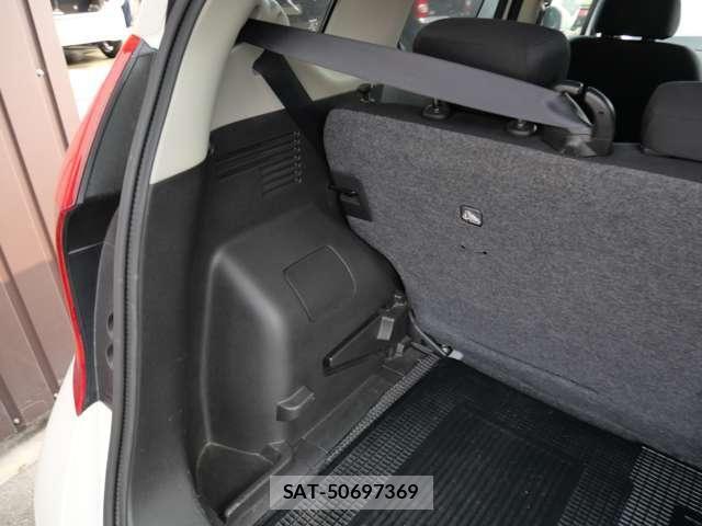 Nissan NOTE 2015-02 8246230-22