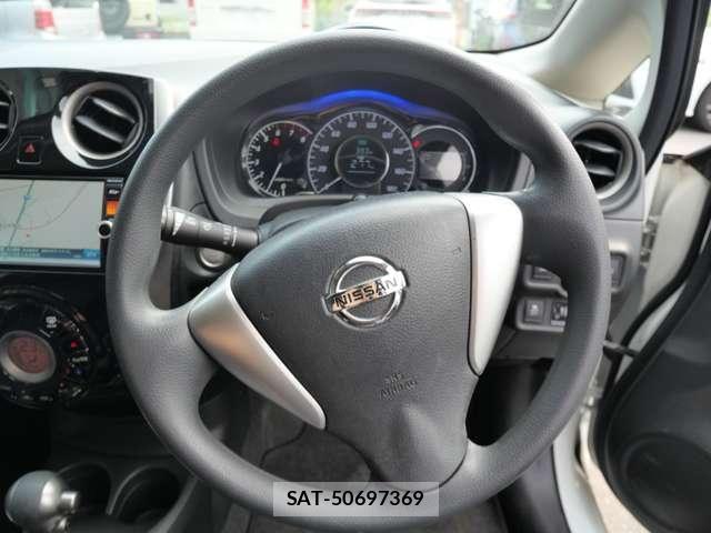 Nissan NOTE 2015-02 8246230-28
