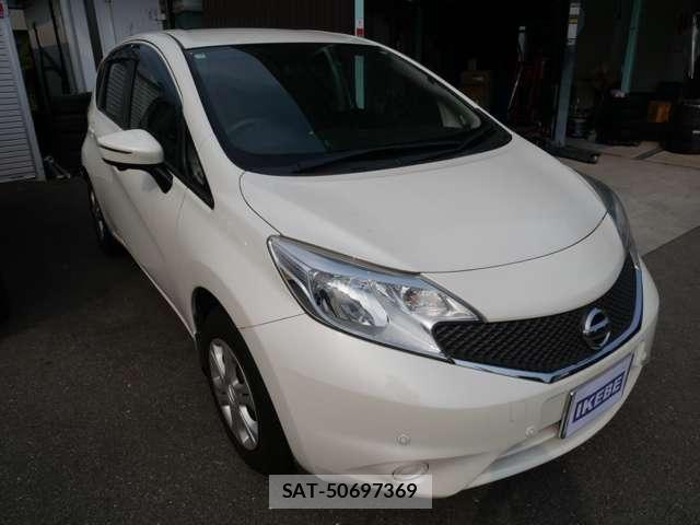 Nissan NOTE 2015-02 8246230-3