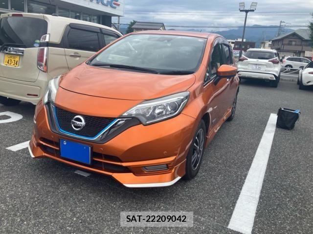 Nissan NOTE 2016-11 8246227-1