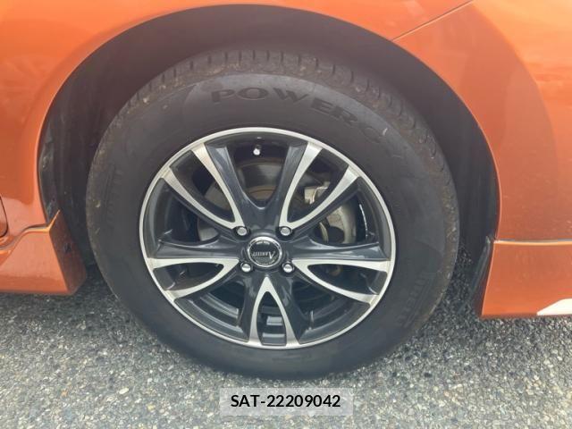 Nissan NOTE 2016-11 8246227-7