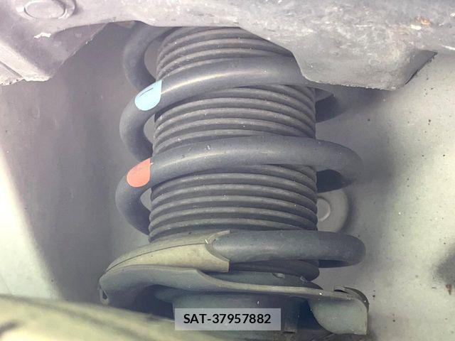 Nissan NOTE 2019-06 8246221-19