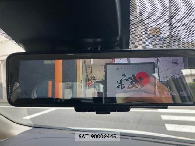 Nissan NOTE 2018-05 8246226-11