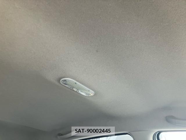 Nissan NOTE 2018-05 8246226-15