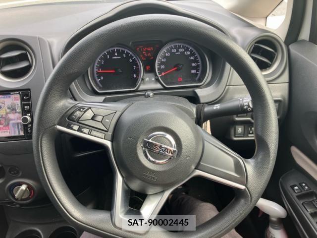 Nissan NOTE 2018-05 8246226-8