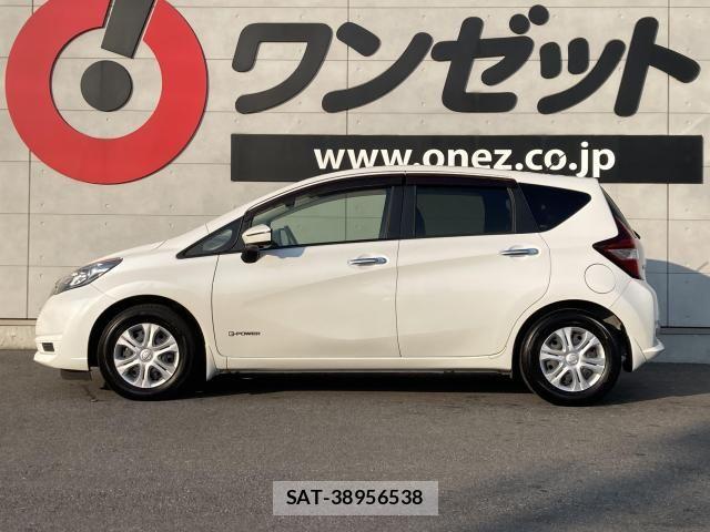 Nissan NOTE 2017-11 8246216-17