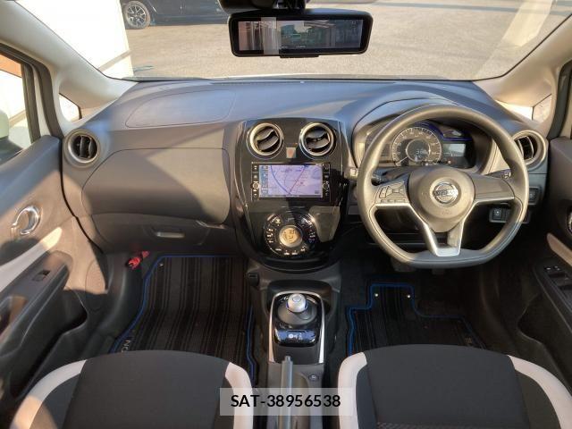 Nissan NOTE 2017-11 8246216-1