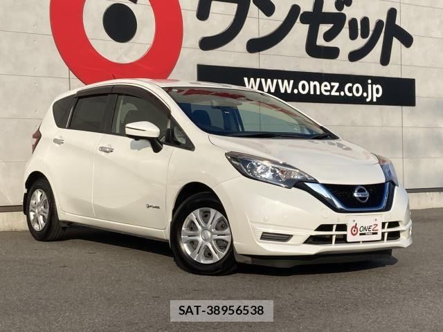 Nissan NOTE 2017-11 8246216-3