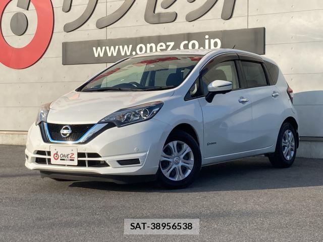 Nissan NOTE 2017-11 8246216-4
