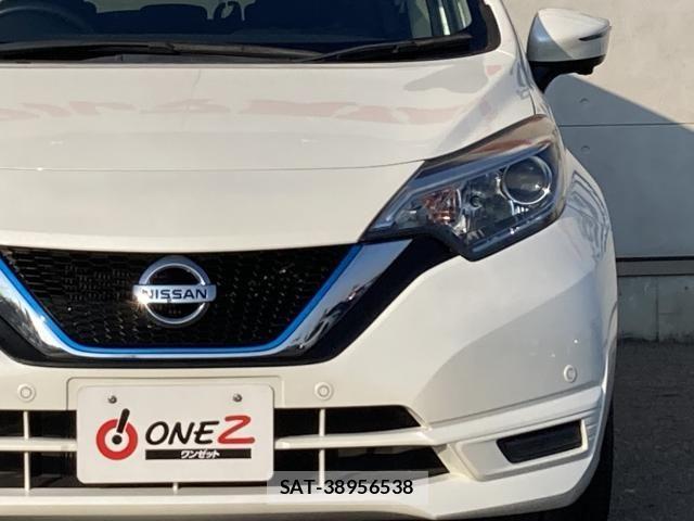 Nissan NOTE 2017-11 8246216-7