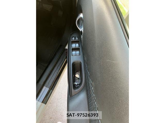 Nissan NOTE 2013-08 8246229-10