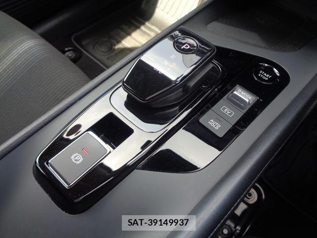 Nissan NOTE 2020-12 8246212-21