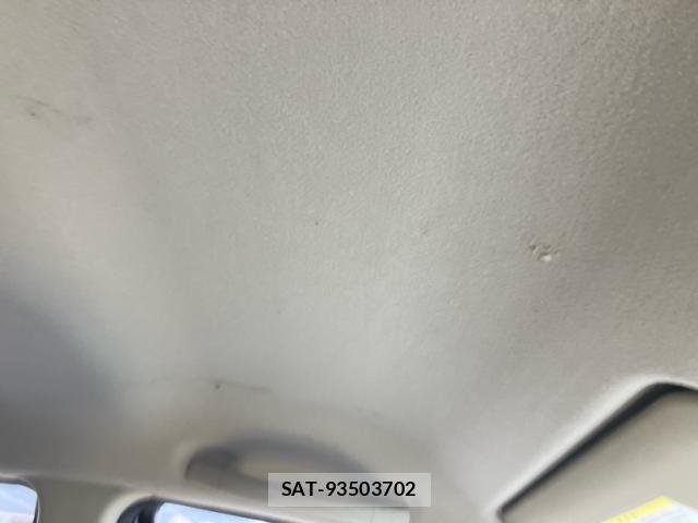 Nissan NOTE 2011-09 8246231-16