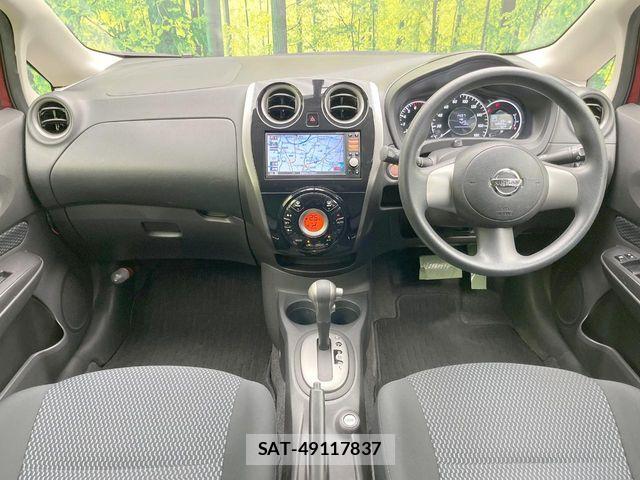 Nissan NOTE 2013-03 8246228-1