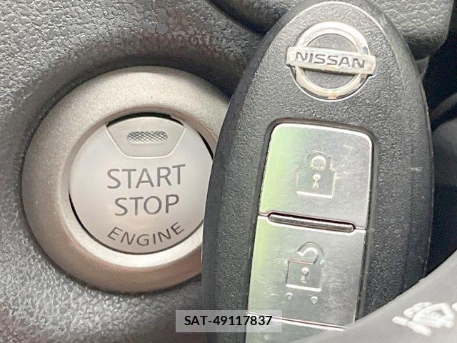 Nissan NOTE 2013-03 8246228-5