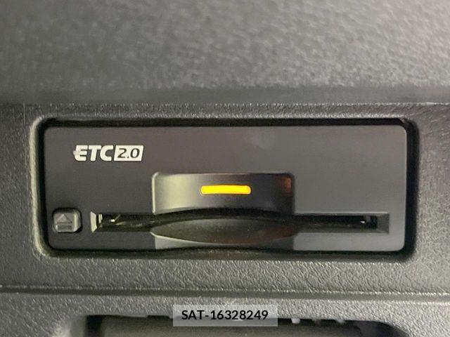 Nissan NOTE 2022-03 8246210-6
