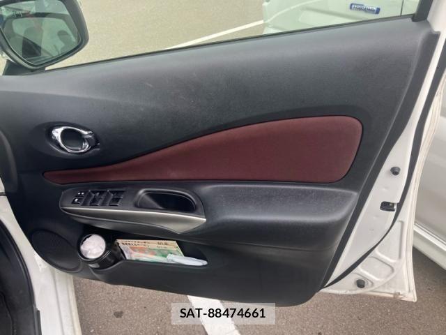 Nissan NOTE 2017-04 8246223-13