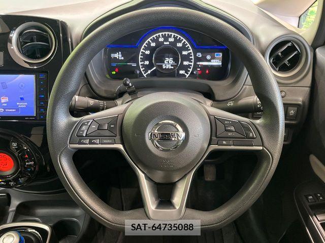 Nissan NOTE 2017-09 8246219-10