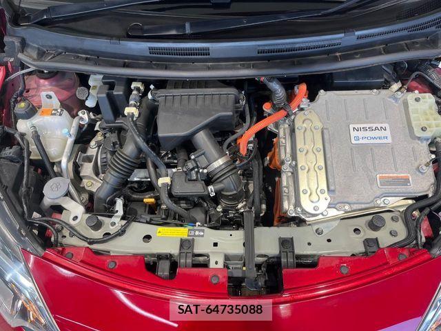 Nissan NOTE 2017-09 8246219-17