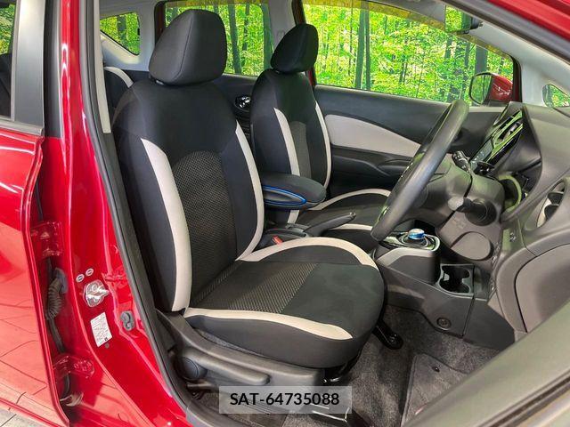 Nissan NOTE 2017-09 8246219-7