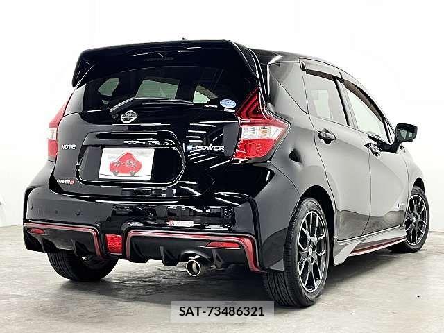 Nissan NOTE 2018-02 8246214-2