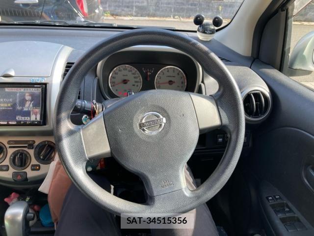 Nissan NOTE 2012-02 8246233-12