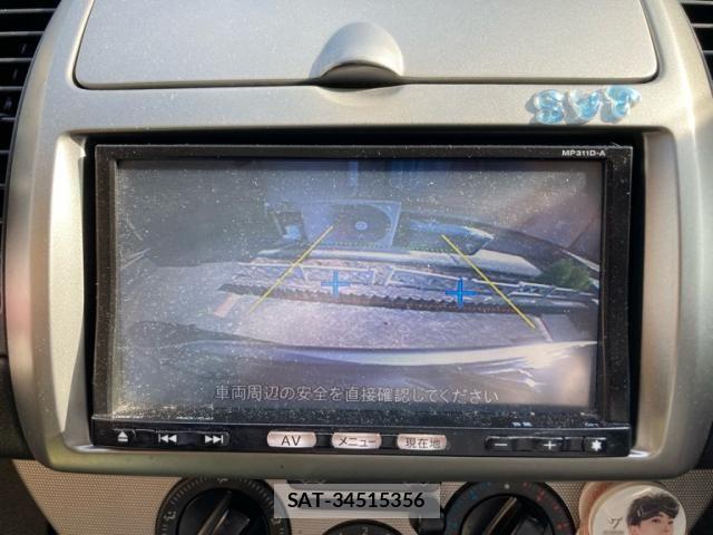 Nissan NOTE 2012-02 8246233-16