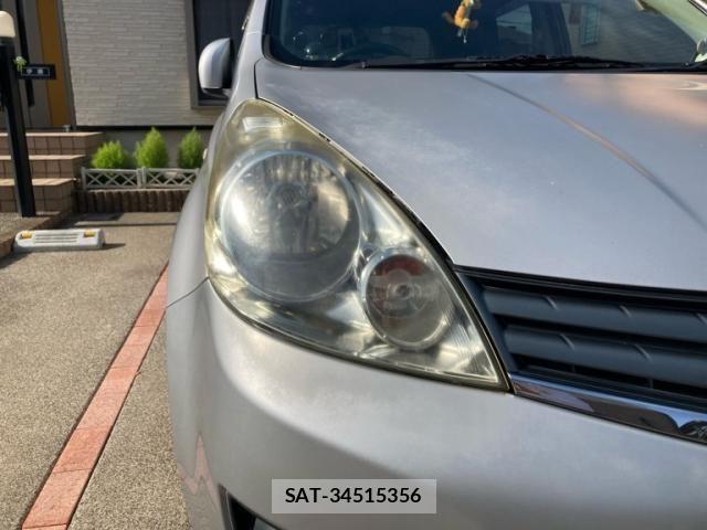 Nissan NOTE 2012-02 8246233-2