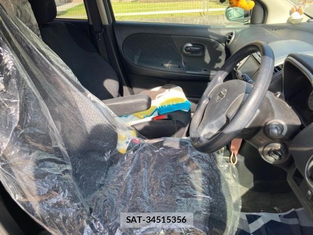 Nissan NOTE 2012-02 8246233-7