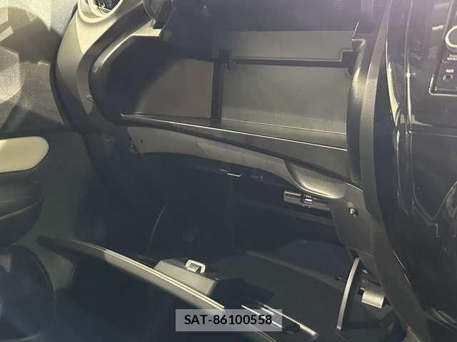 Nissan NOTE 2020-05 8246220-24