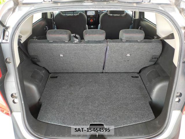 Nissan NOTE 2015-08 8316115-15
