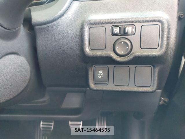 Nissan NOTE 2015-08 8316115-25