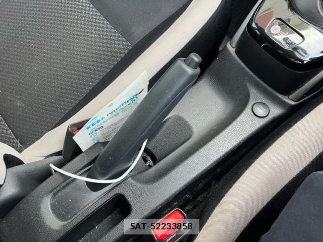 Nissan NOTE 2017-08 8316120-20