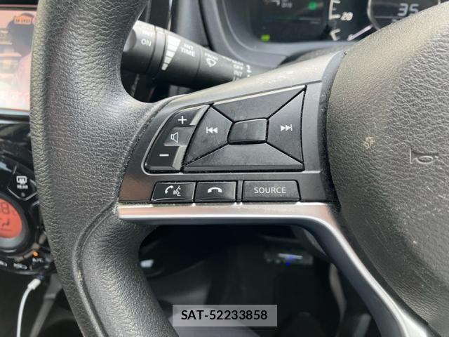 Nissan NOTE 2017-08 8316120-21