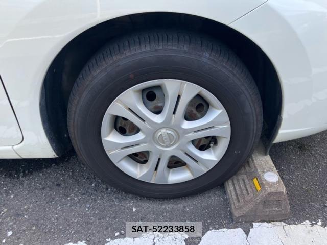 Nissan NOTE 2017-08 8316120-2