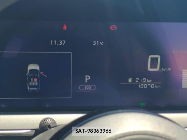 Nissan NOTE 2021-06 8316084-28