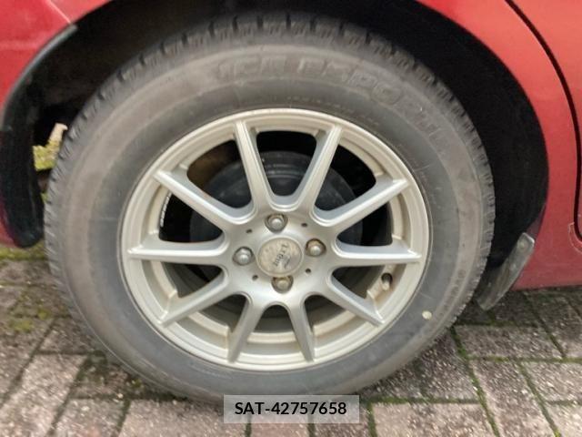Nissan NOTE 2013-08 8316151-10