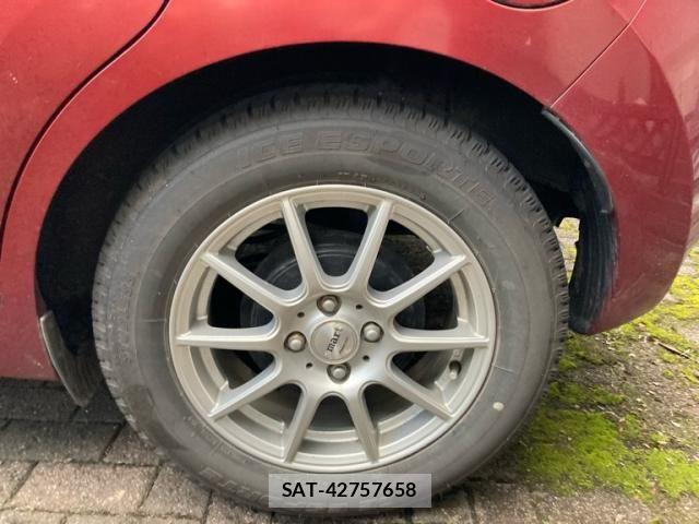 Nissan NOTE 2013-08 8316151-11