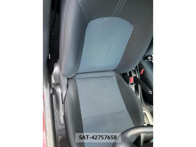 Nissan NOTE 2013-08 8316151-15