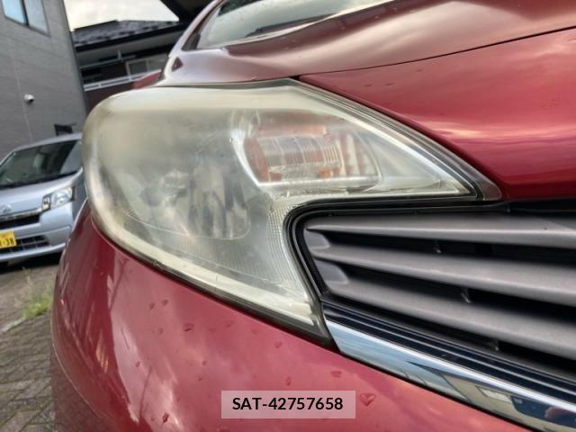 Nissan NOTE 2013-08 8316151-5