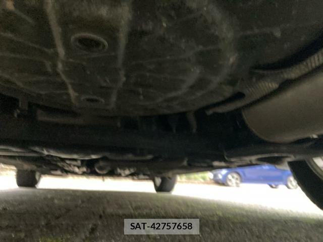 Nissan NOTE 2013-08 8316151-8
