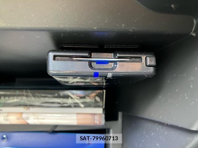 Nissan NOTE 2019-11 8316113-24