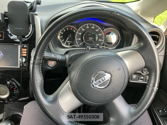 Nissan NOTE 2013-12 8316150-18