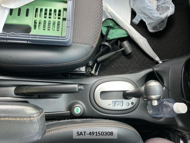 Nissan NOTE 2013-12 8316150-24