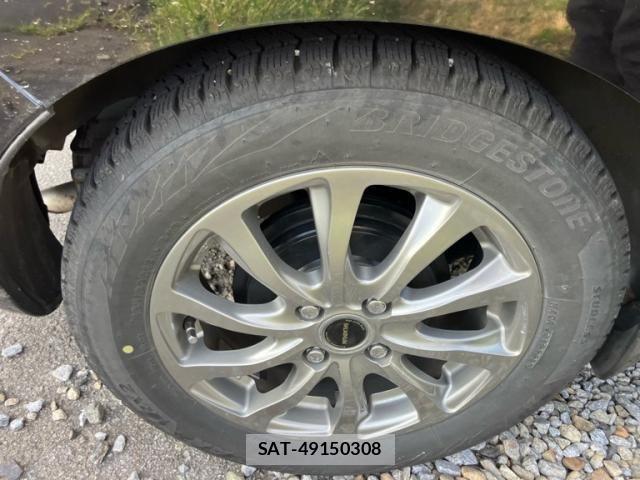 Nissan NOTE 2013-12 8316150-7