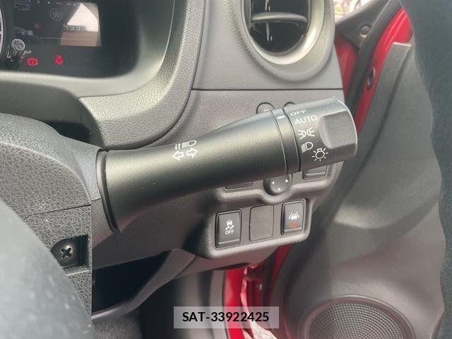 Nissan NOTE 2018-02 8316103-17