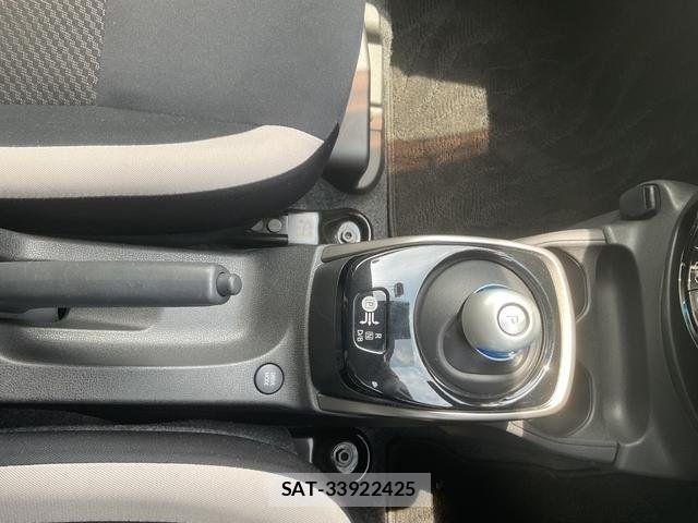 Nissan NOTE 2018-02 8316103-18