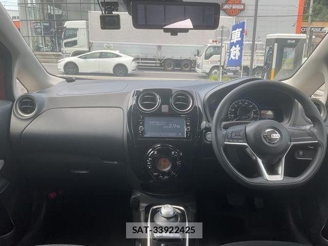 Nissan NOTE 2018-02 8316103-1